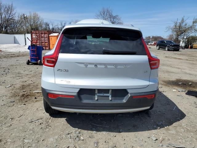 2020 VOLVO XC40 T4 MO YV4AC2HK4L2338360