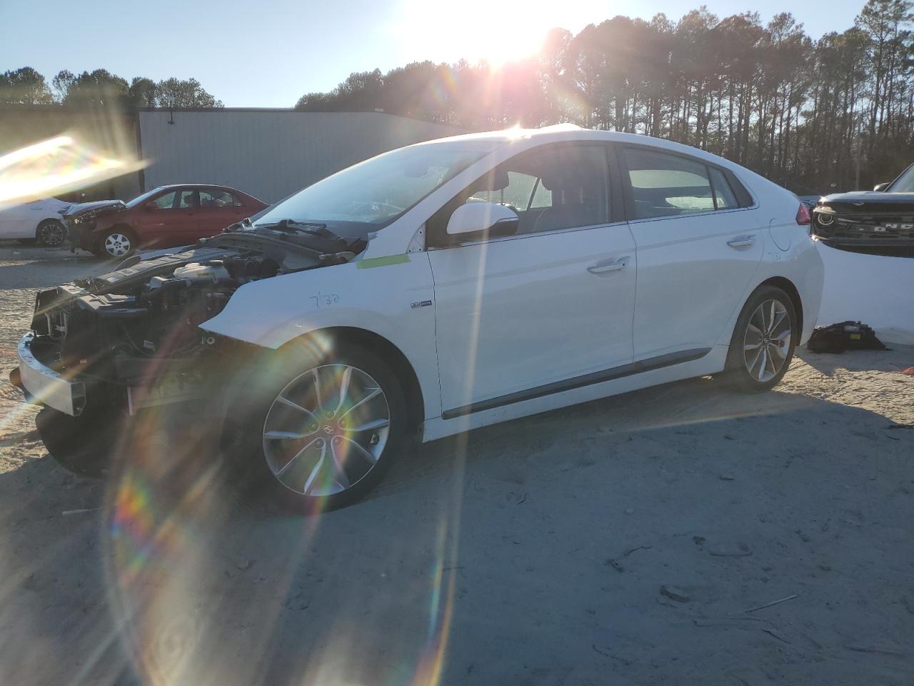 KMHC85LC1HU020833 HYUNDAI IONIQ LIMI 2017