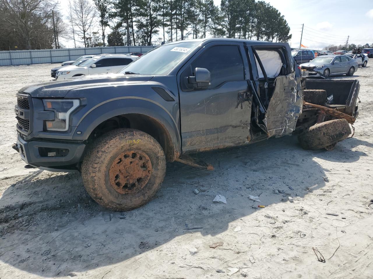 FORD F-150 RAPTOR
