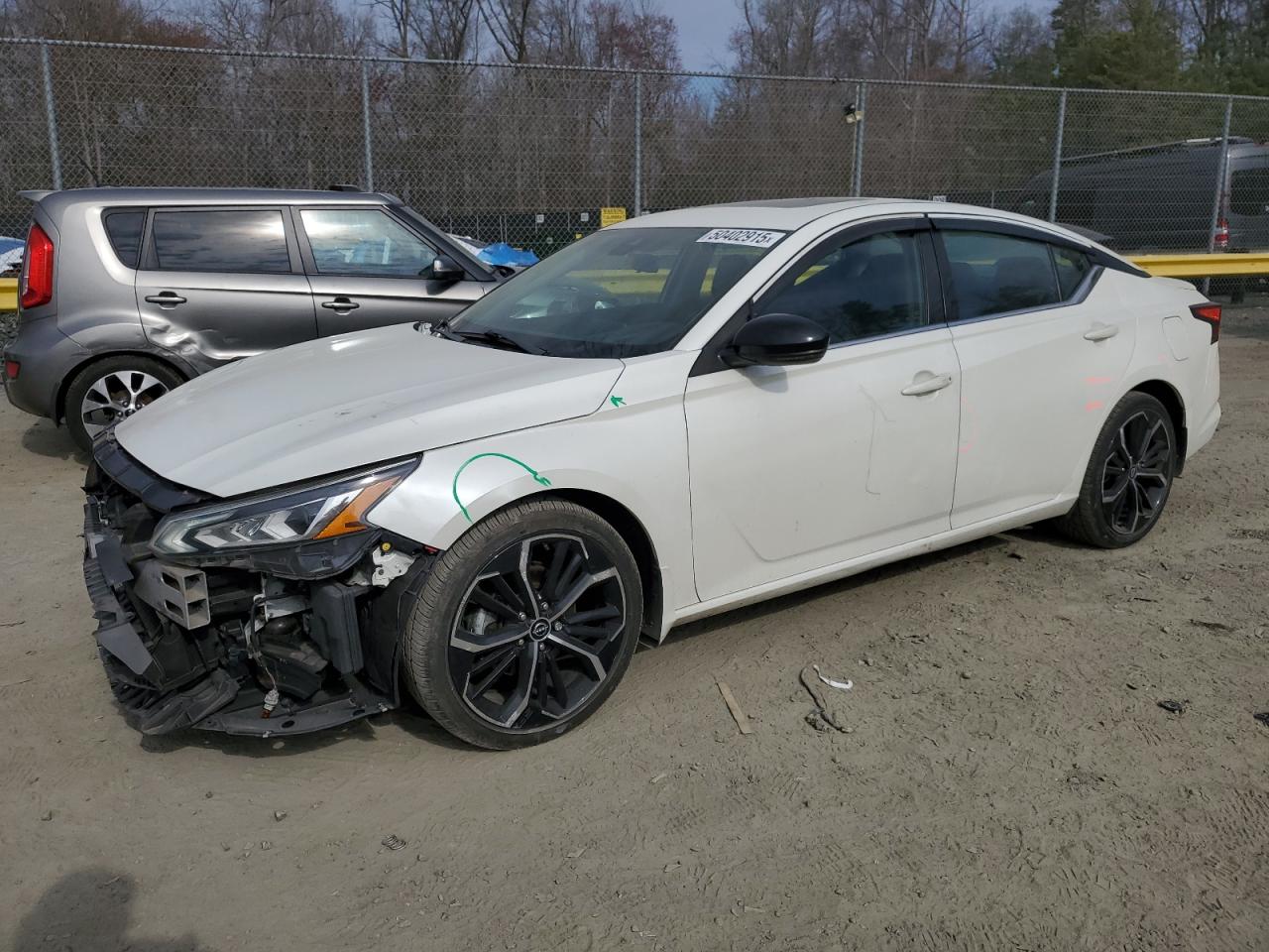 NISSAN ALTIMA SR