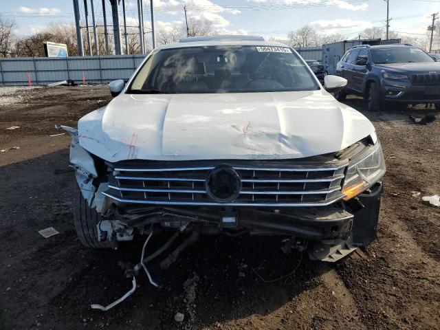 2017 VOLKSWAGEN PASSAT SE - 1VWBT7A35HC030832
