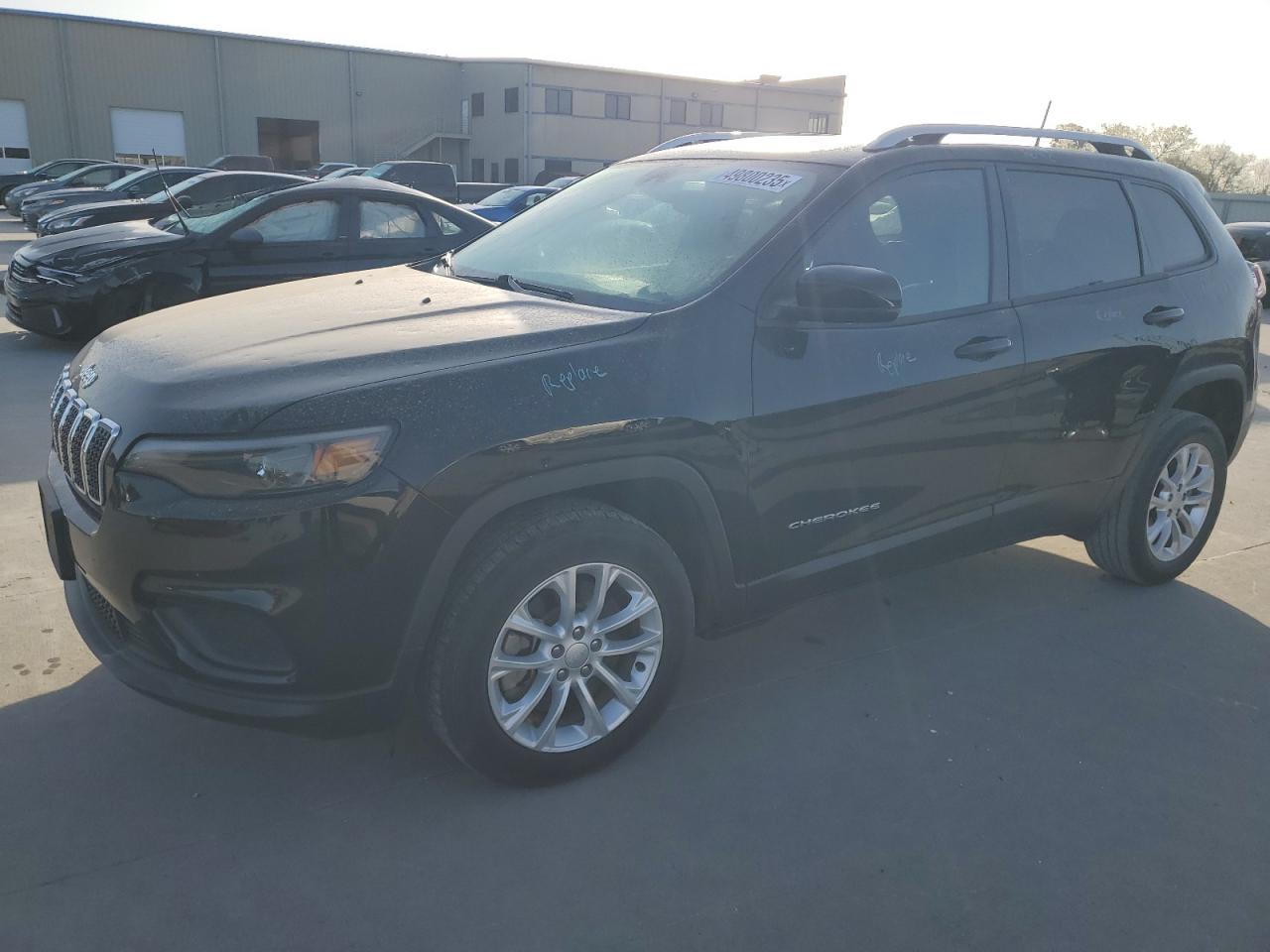 JEEP GRAND CHEROKEE LATITUDE