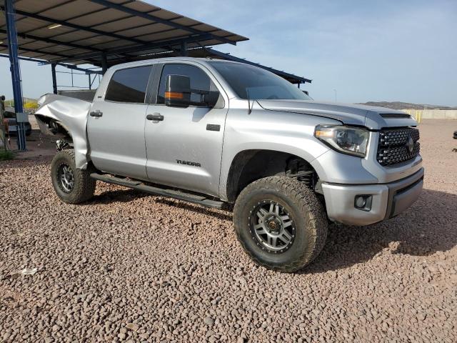 Vin: 5tfdy5f12jx726829, lot: 49899175, toyota tundra crewmax sr5 20184
