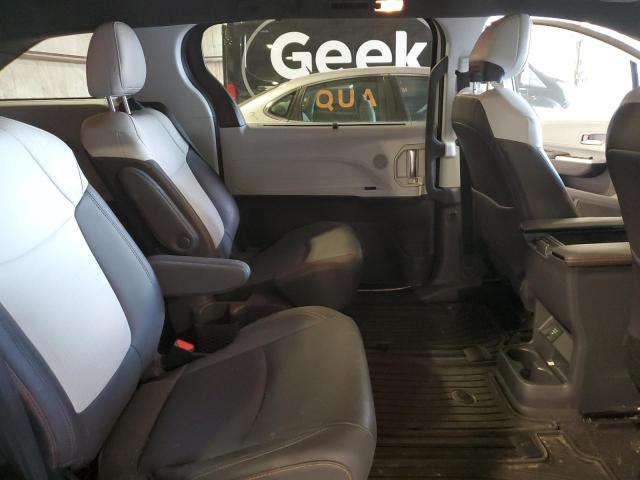 2021 TOYOTA SIENNA XSE - 5TDDRKEC5MS020642