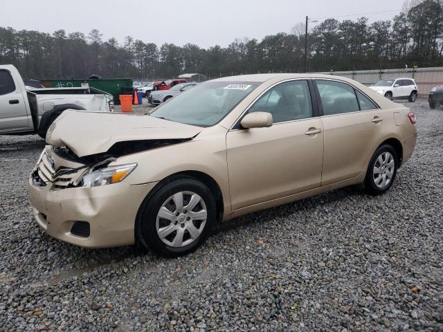 TOYOTA CAMRY BASE