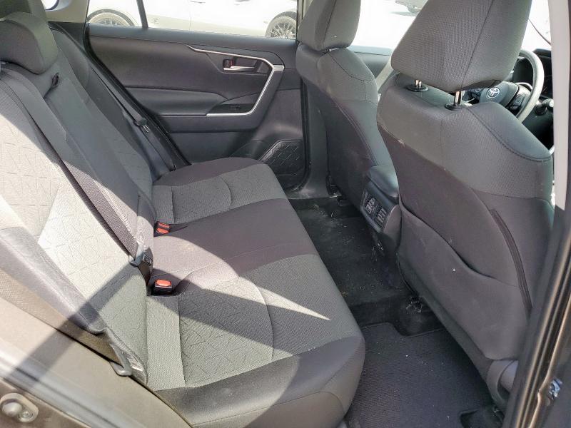 2024 TOYOTA RAV4 XLE - 2T3W1RFV2RC277693
