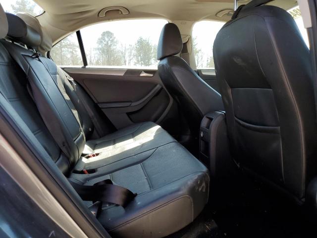 2015 VOLKSWAGEN JETTA SE - 3VWD07AJ0FM309214