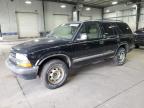 1GNDT13W3W2139171 CHEVROLET BLAZER Photo 1