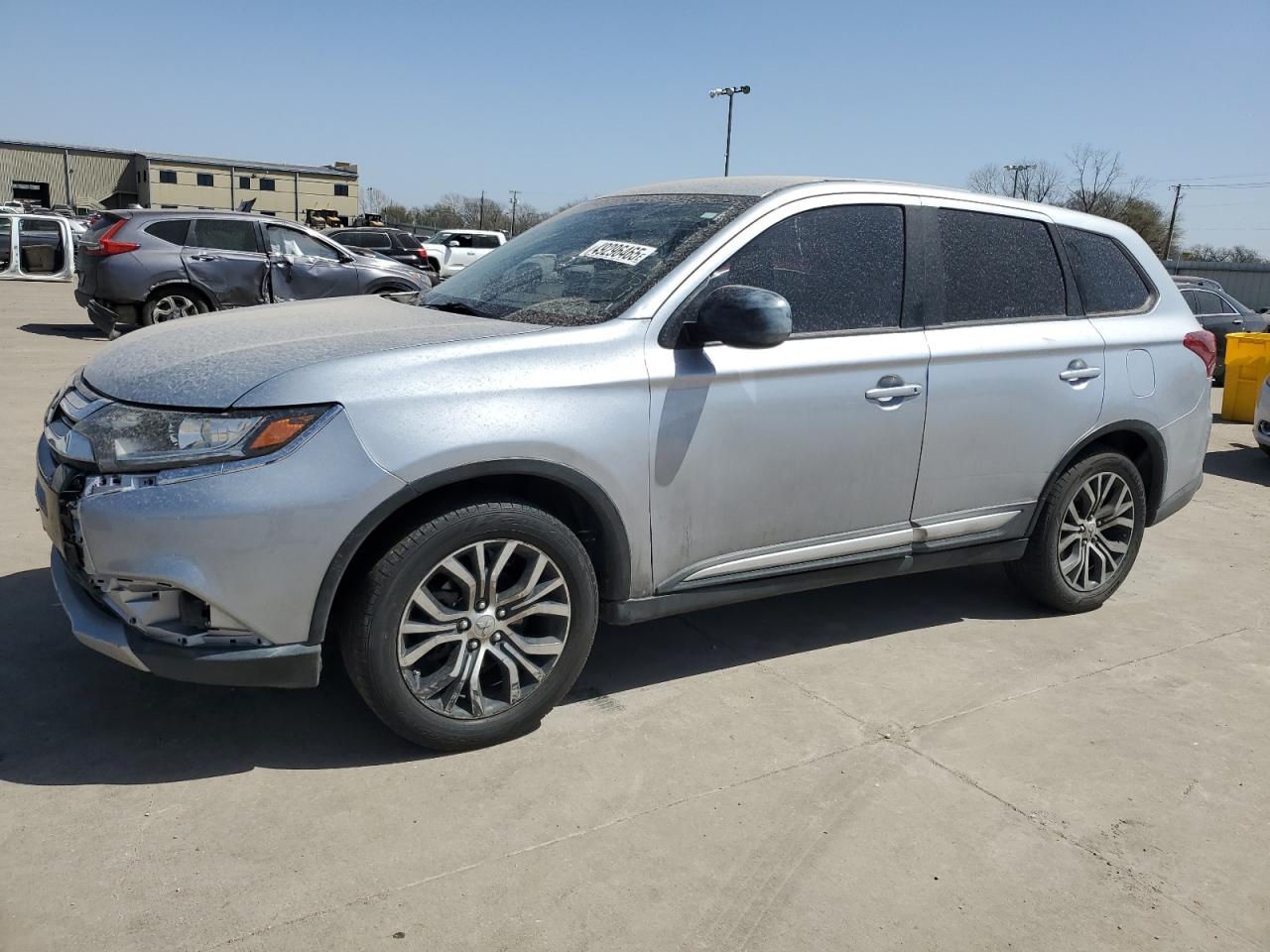 MITSUBISHI OUTLANDER ES