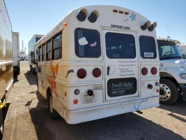 CHEVROLET EXPRESS G3 2000 white cutaway diesel 1GBHG31F6Y1109527 photo #3