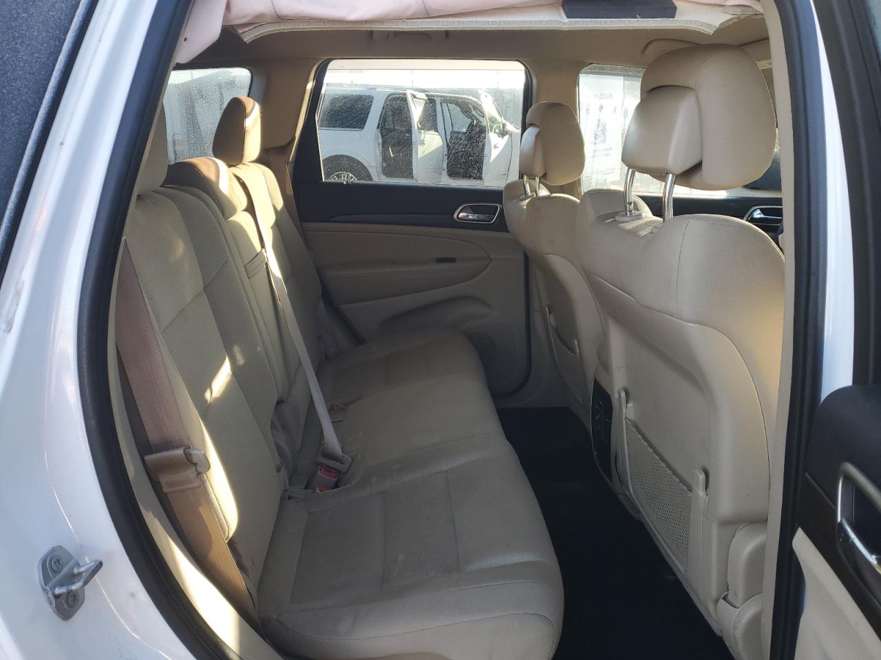 JEEP GRAND CHEROKEE LAREDO