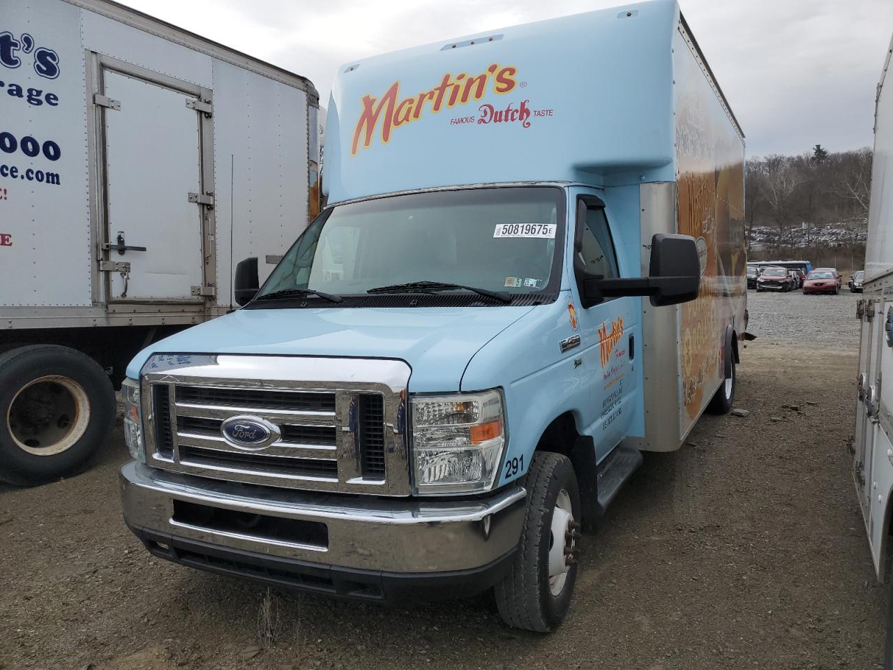 FORD ECONOLINE E450 SUPER DUTY CUTAWAY VAN