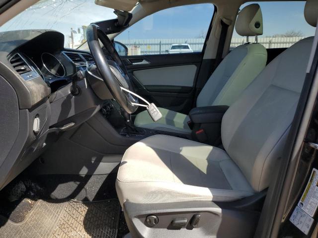 2018 VOLKSWAGEN TIGUAN SE - 3VV3B7AX0JM020325