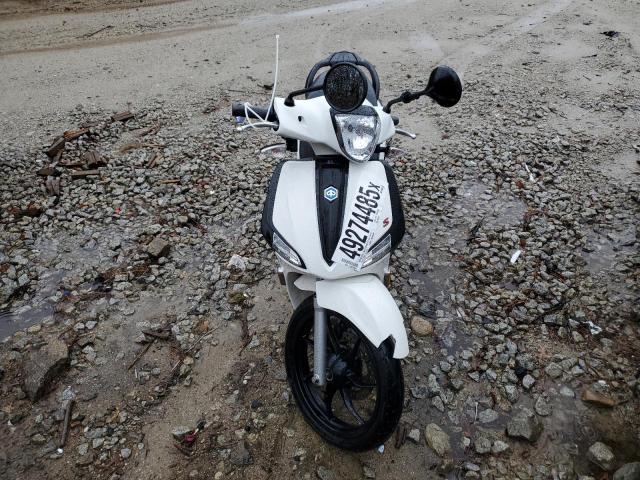 PIAGGIO LIBERTY 15 2024 white  gas ZAPM898G1R7004965 photo #3