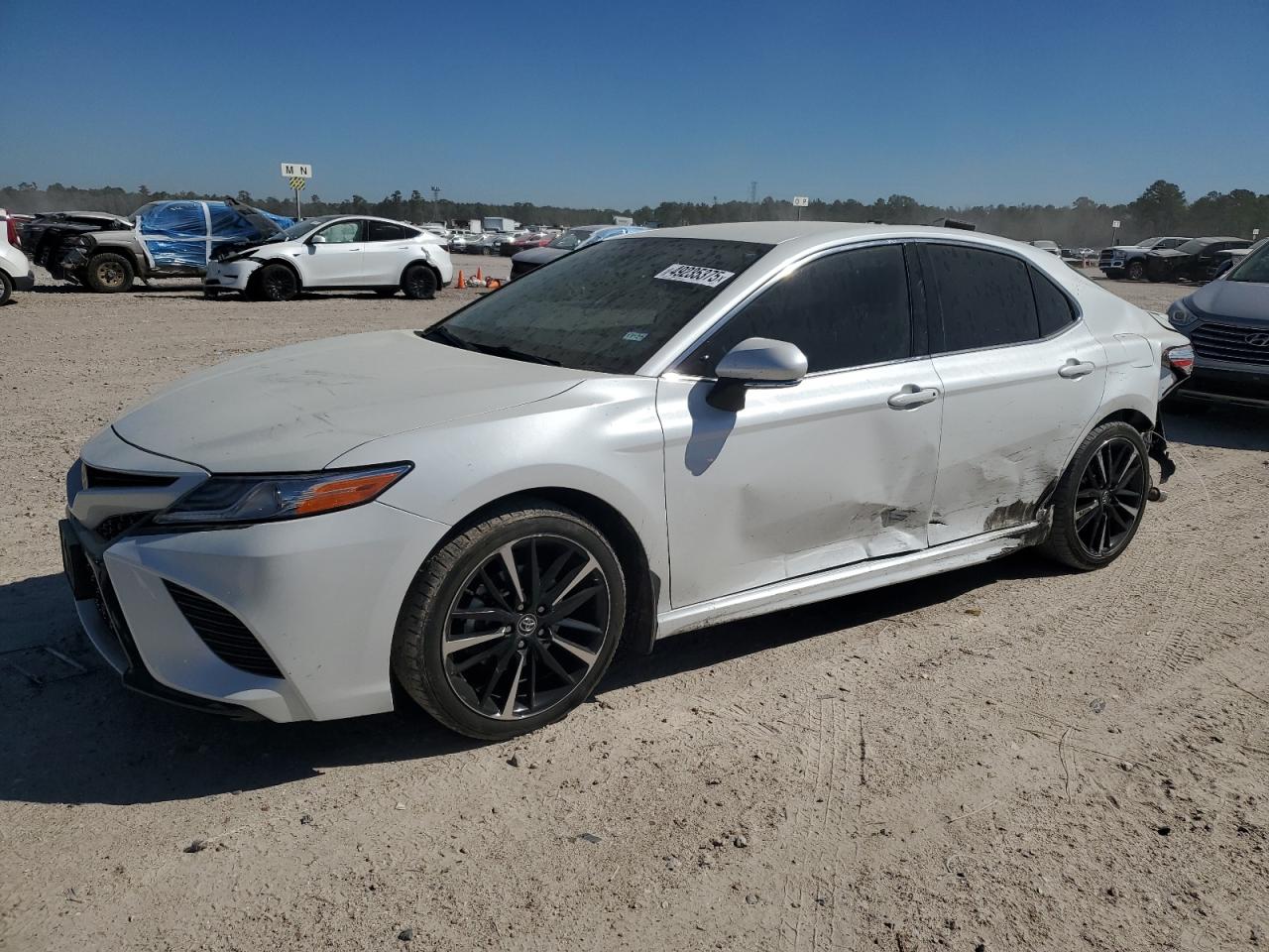 TOYOTA CAMRY XSE