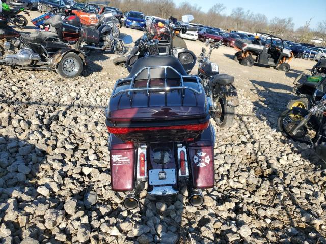 2018 HARLEY-DAVIDSON FLTRU - 1HD1KGD15JB604688