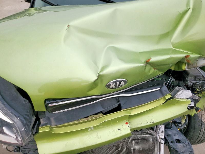 2018 KIA SOUL + - KNDJP3A55J7891701