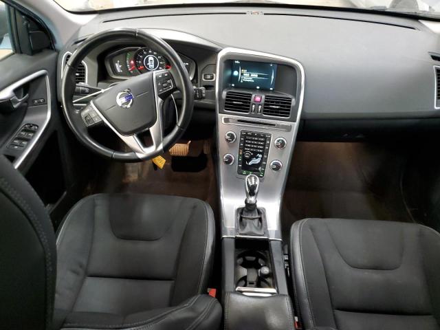 2017 VOLVO XC60 T5 YV440MDJXH2076351
