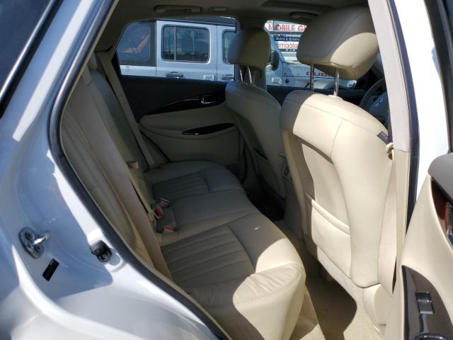 2015 INFINITI QX50 - JN1BJ0HR1FM772195