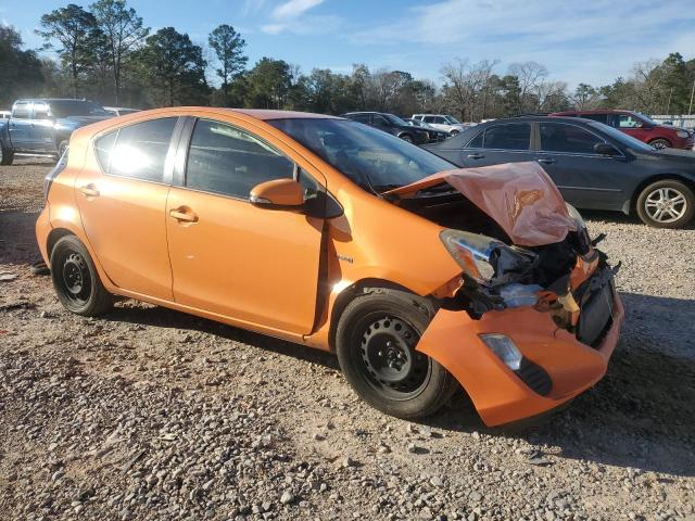 2016 TOYOTA PRIUS C JTDKDTB35G1138028