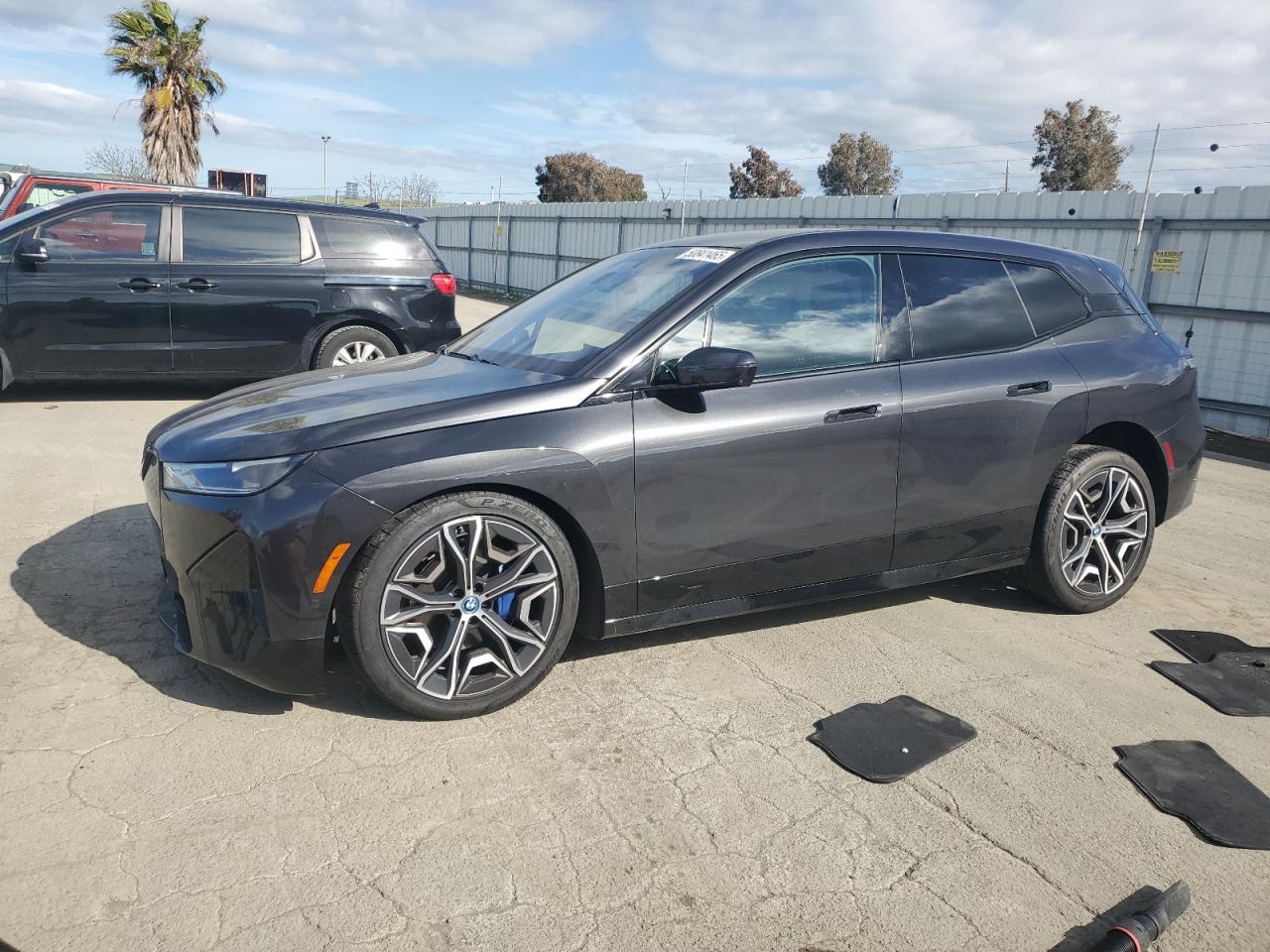 BMW IX XDRIVE50