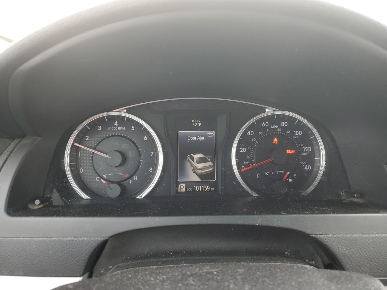 Toyota Camry le 2017