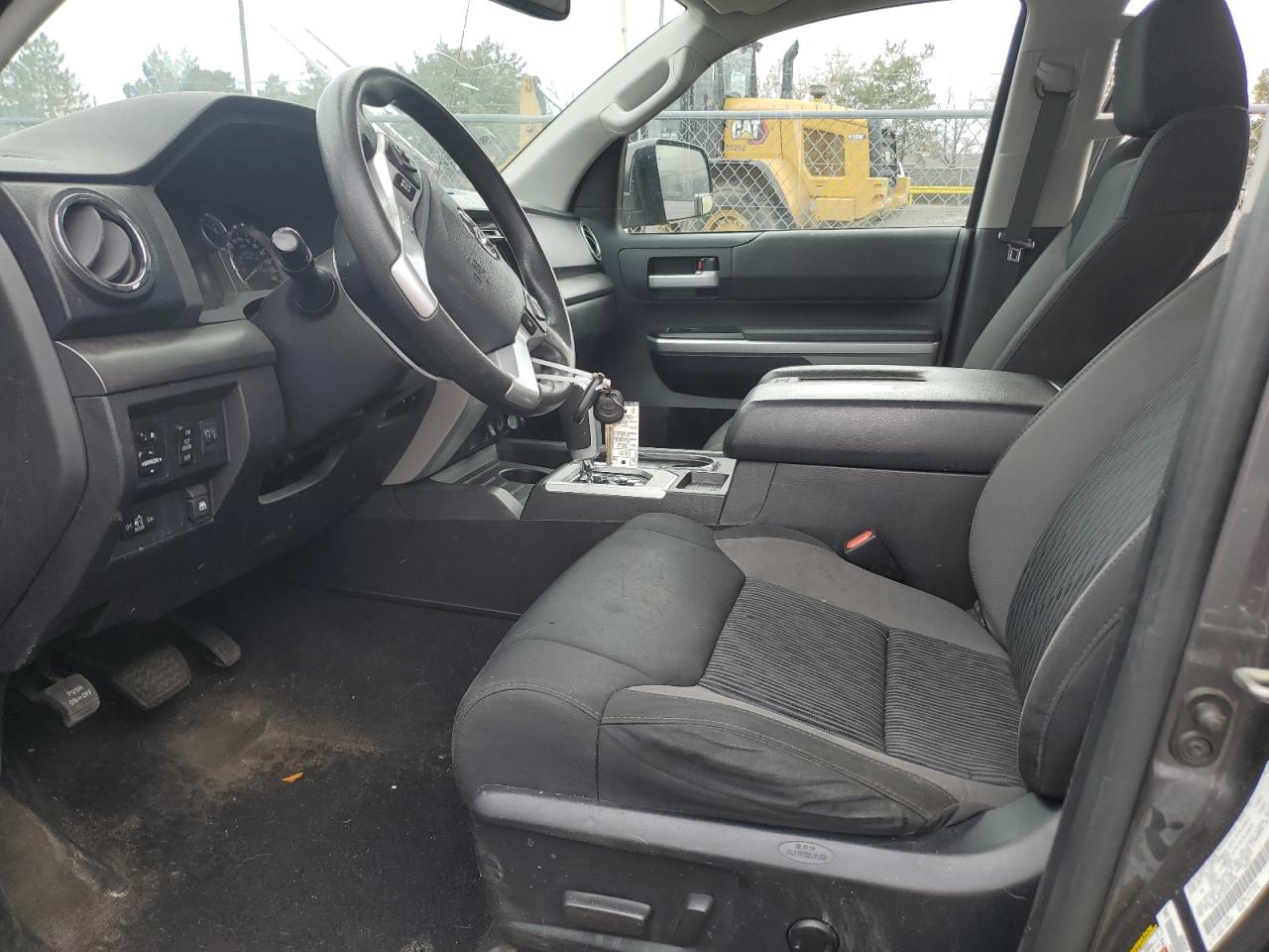 TOYOTA TUNDRA CREWMAX SR5