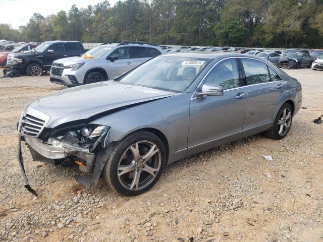 MERCEDES-BENZ S 550