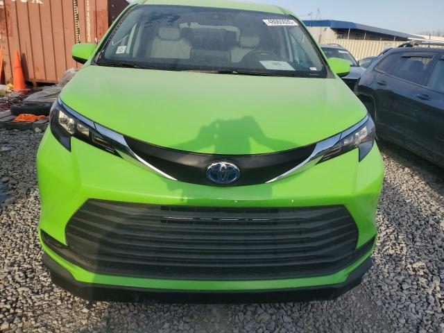 2024 TOYOTA SIENNA LE 5TDKRKEC2RS202913