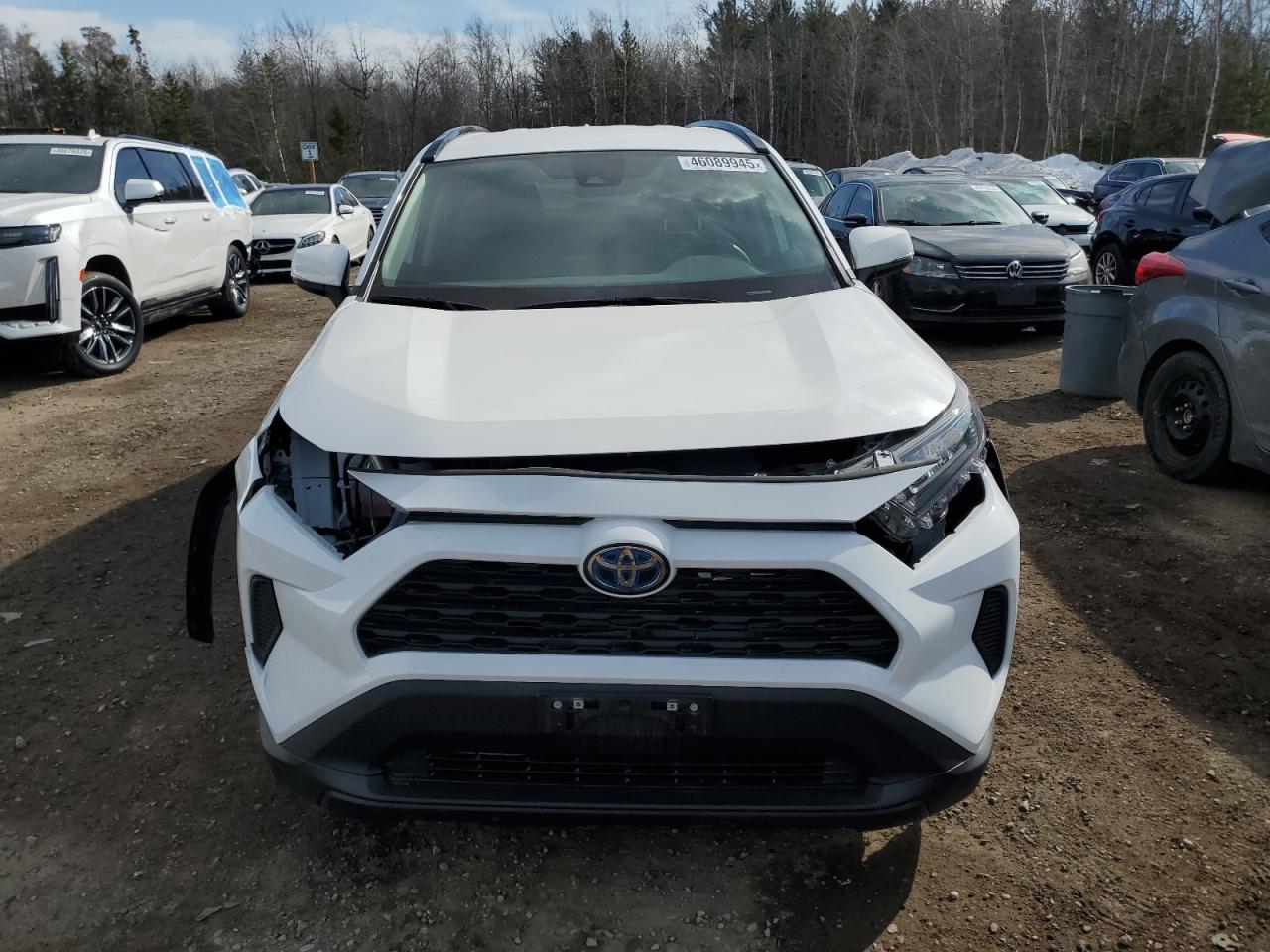 TOYOTA RAV4 LE