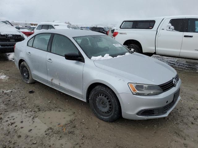 Vin: 3vw2k7aj1em273596, lot: 49739175, volkswagen jetta base 20144