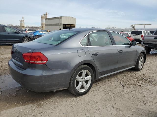 2015 VOLKSWAGEN PASSAT S 1VWAS7A3XFC111644
