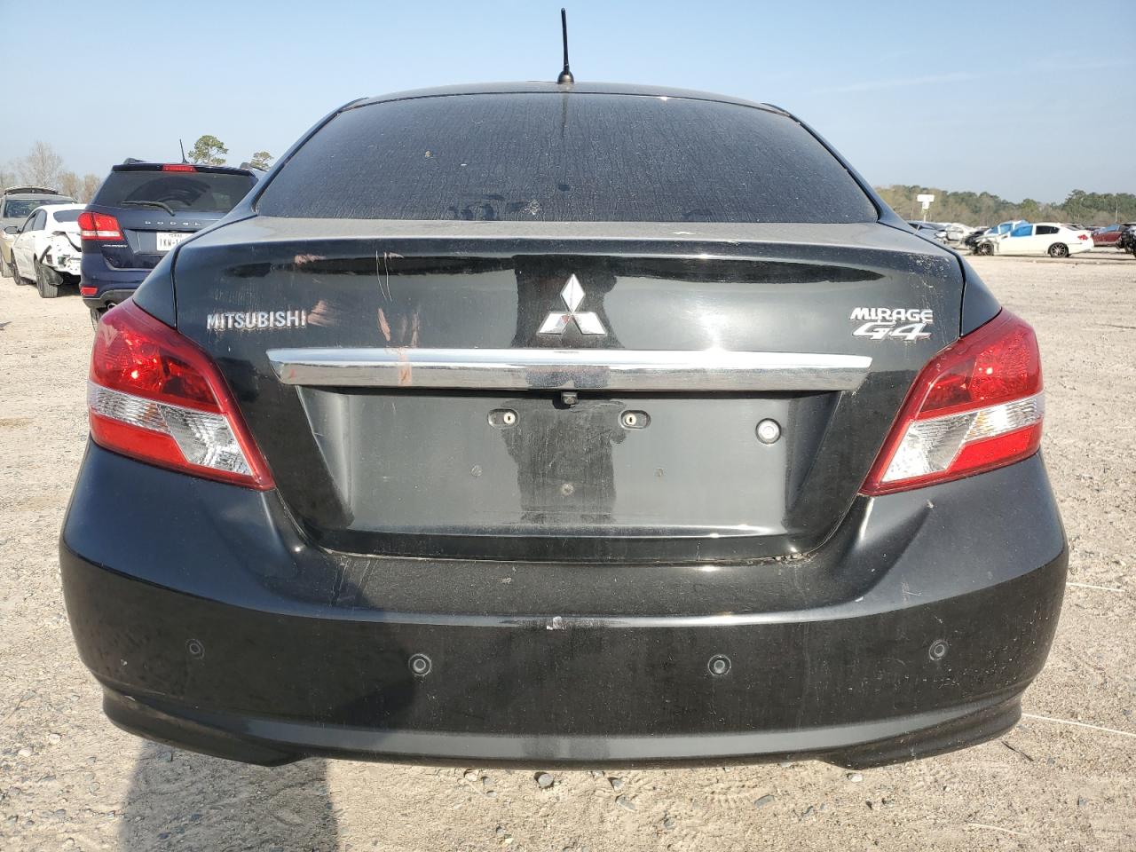 MITSUBISHI MIRAGE G4 ES