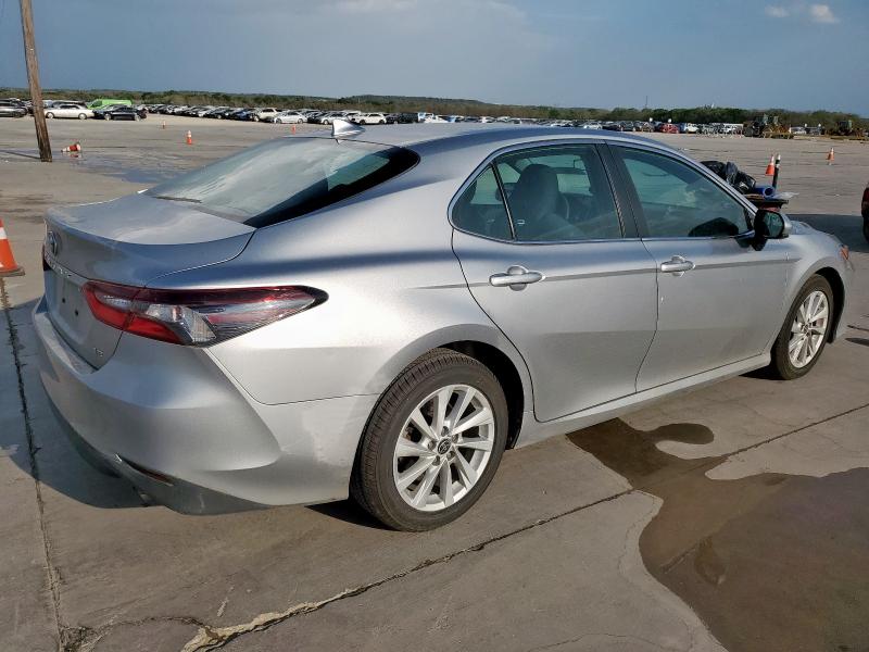 Vin: 4t1c11ak0nu666190, lot: 49527985, toyota camry le 20223