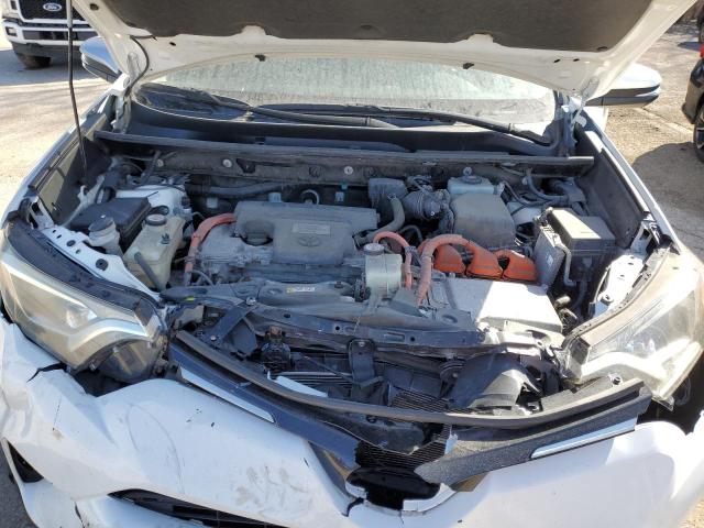 2018 TOYOTA RAV4 HV LE JTMRJREV6JD252598