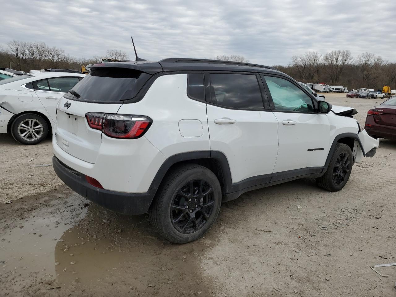 JEEP COMPASS LATITUDE