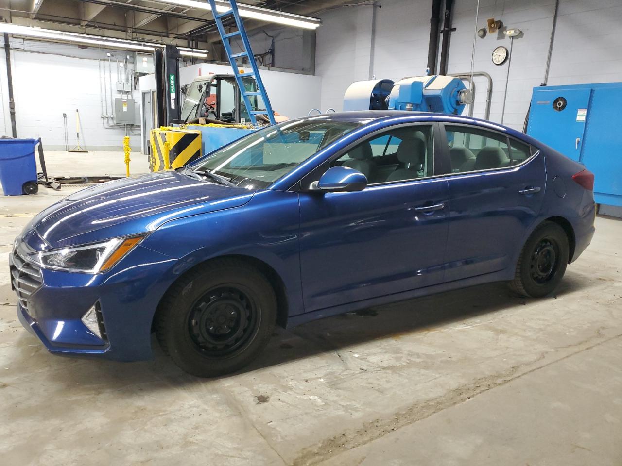 5NPD84LF4KH430993 HYUNDAI ELANTRA SE 2019