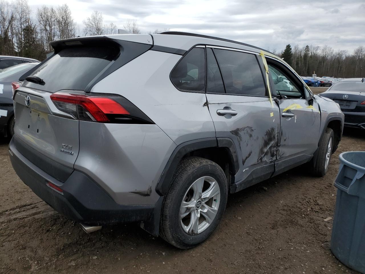 TOYOTA RAV4 XLE