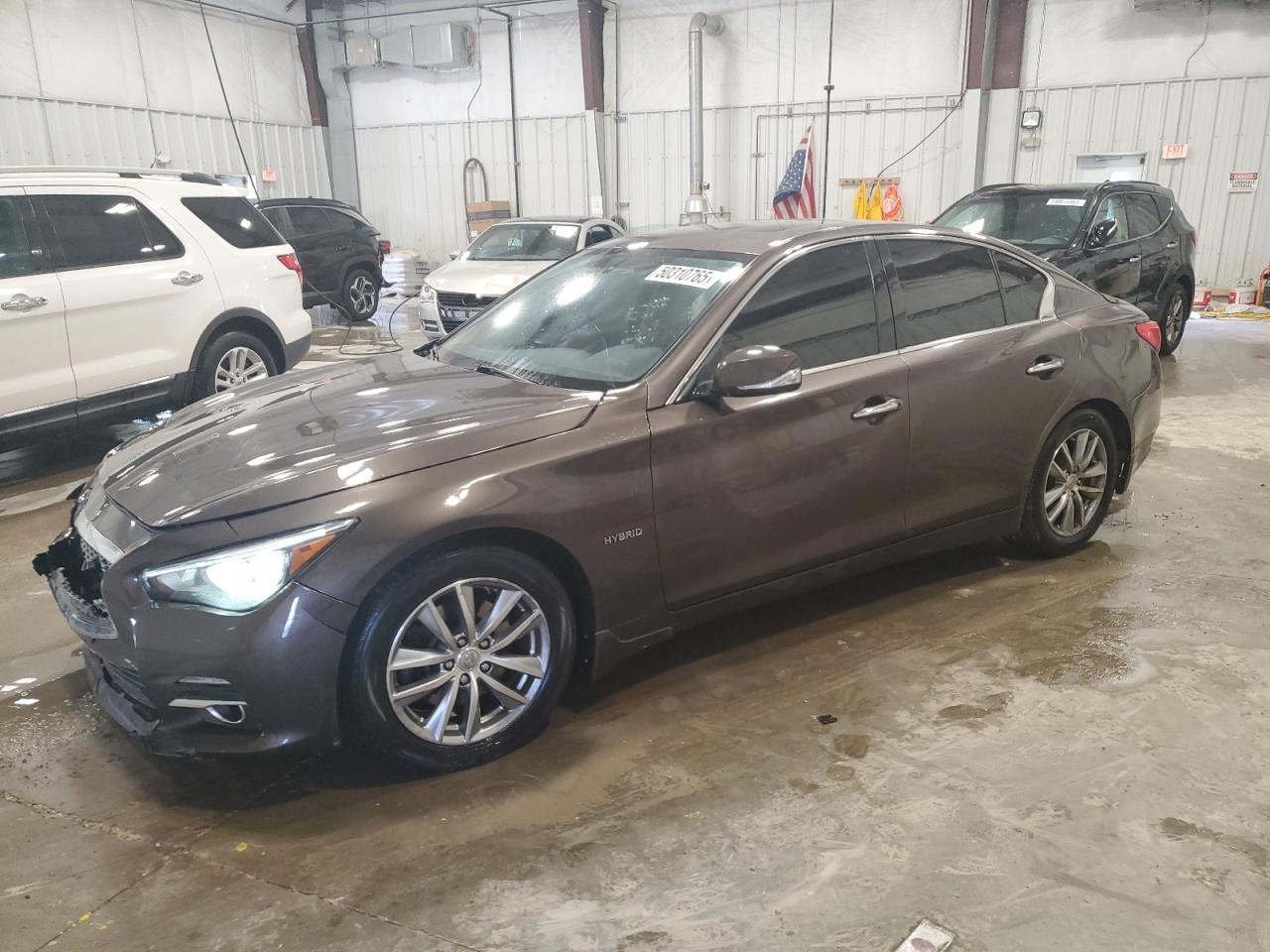 INFINITI Q50 HYBRID PREMIUM