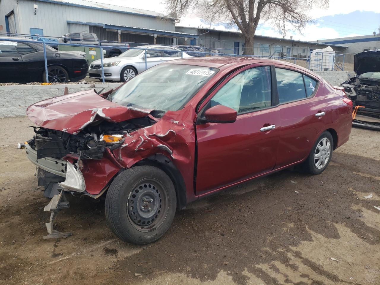 NISSAN VERSA S