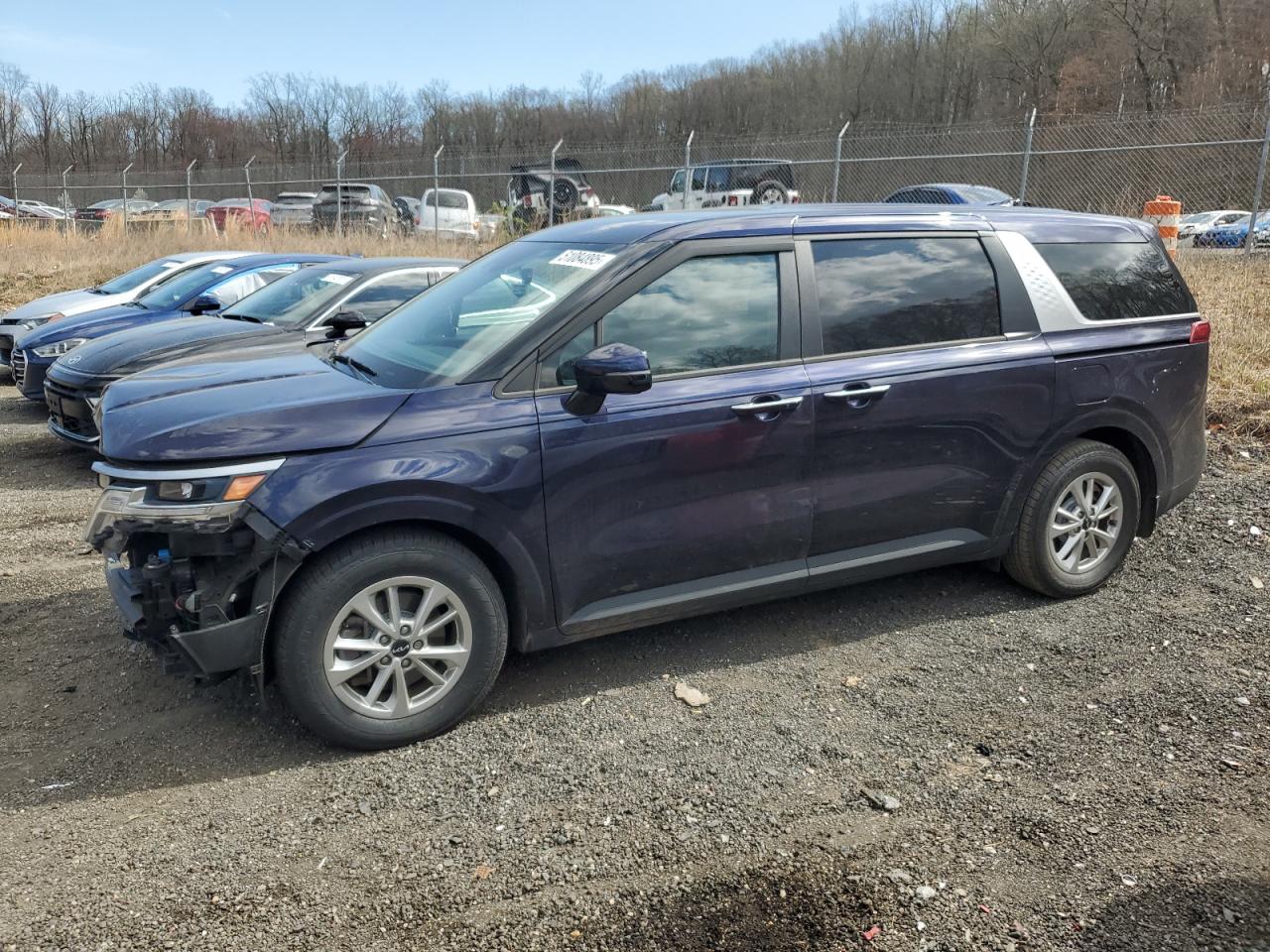 KIA CARNIVAL LX