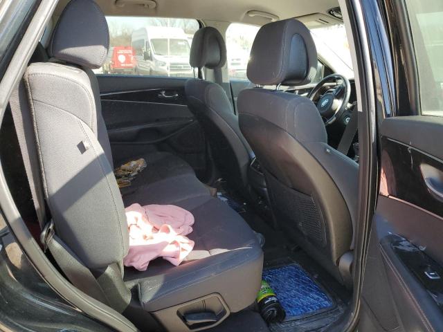 2016 KIA SORENTO LX - 5XYPGDA35GG109651