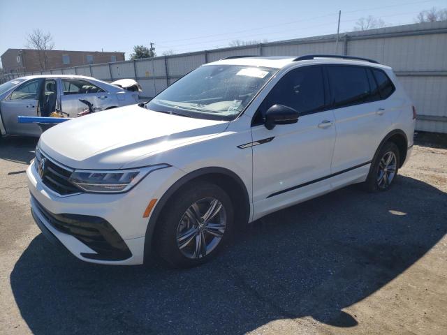 VOLKSWAGEN TIGUAN SE