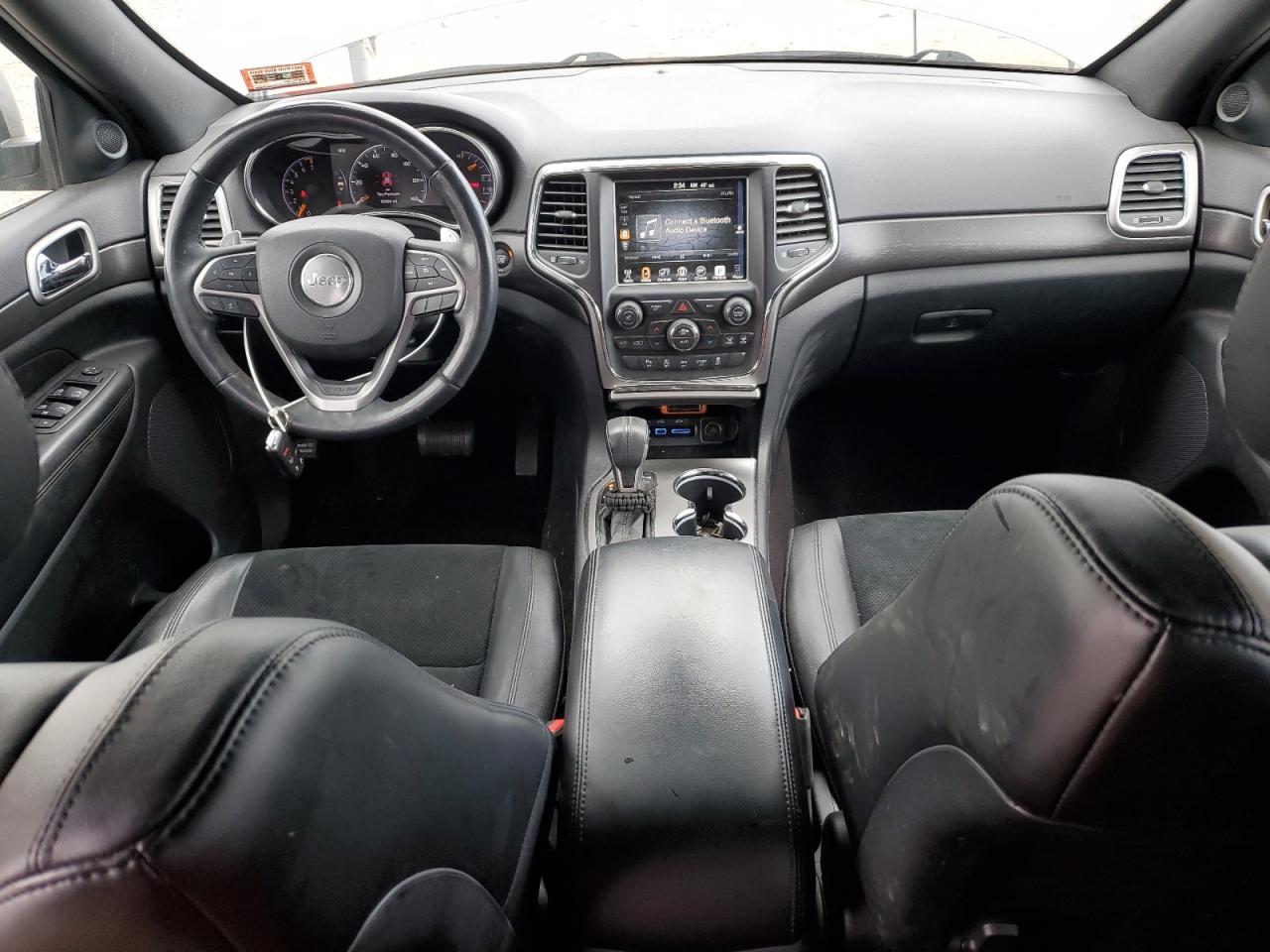 JEEP GRAND CHEROKEE LAREDO