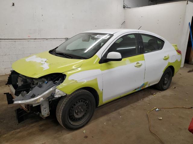 NISSAN VERSA S