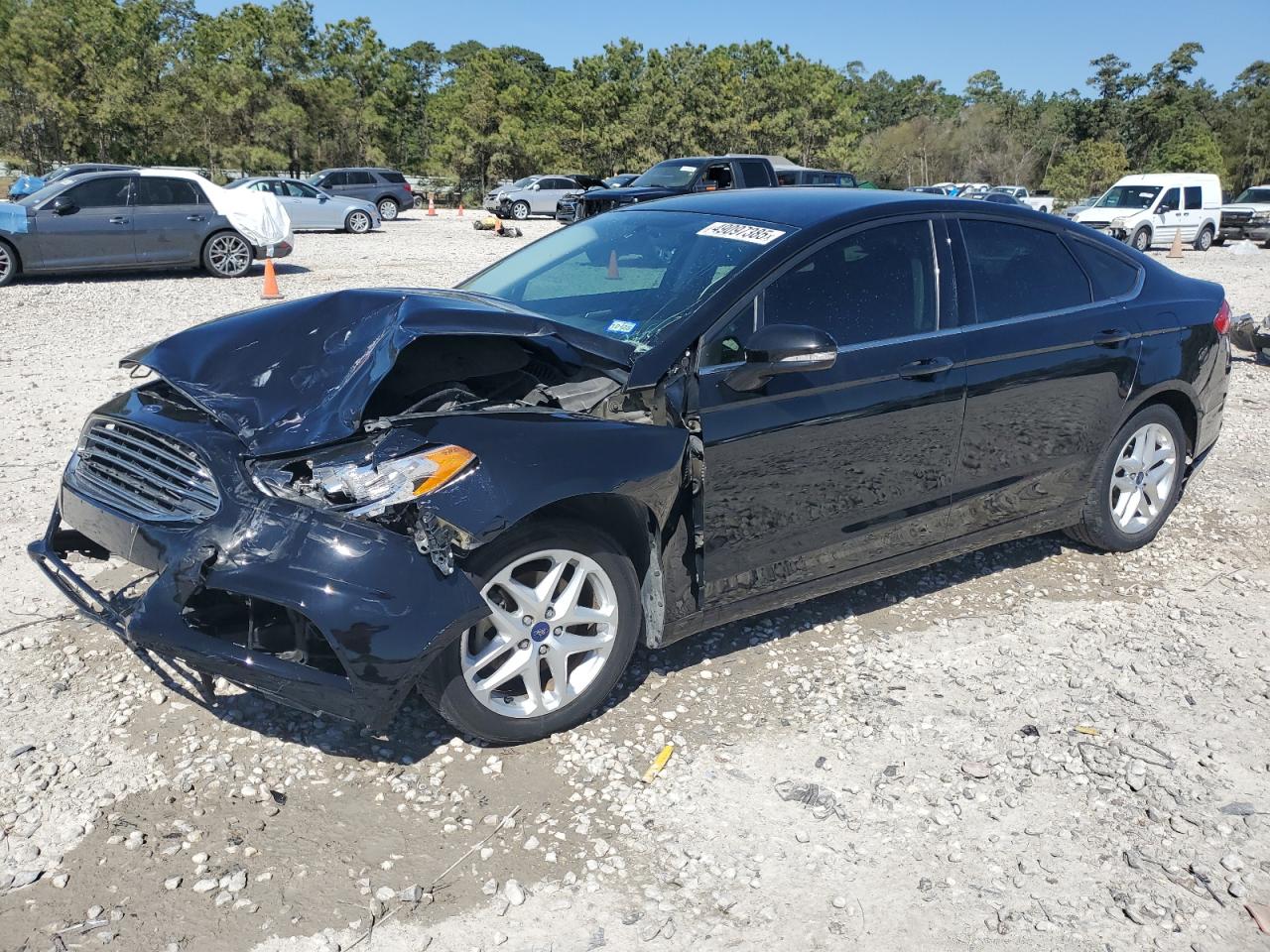 FORD FUSION SE