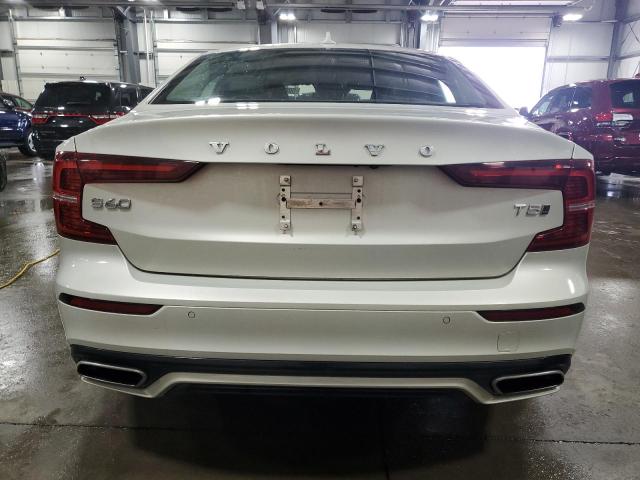 2021 VOLVO S60 T5 MOM 7JR102TZ0MG119577
