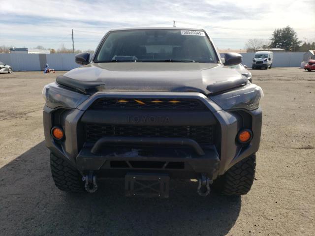 2019 TOYOTA 4RUNNER SR - JTEBU5JR7K5711008