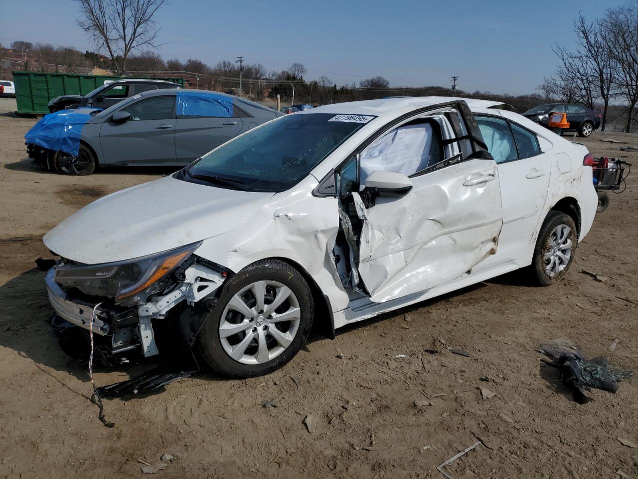TOYOTA COROLLA LE