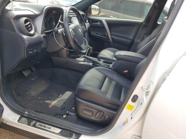 2018 TOYOTA RAV4 SE - JTMNFREVXJD116040
